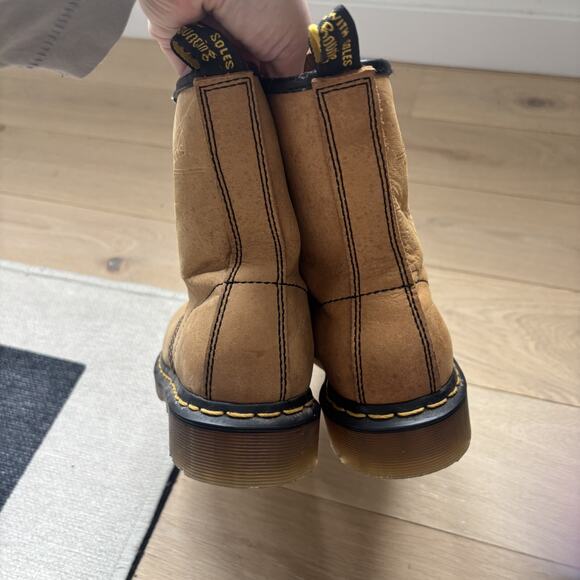 Dr Doc Martens 1460 Classic Combat Leather Boots Womens US 8 Tan Light Brown - Picture 6 of 9